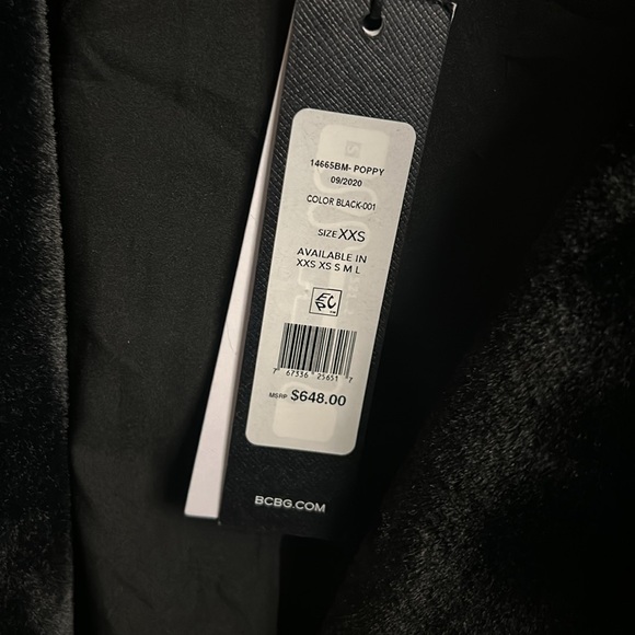 Black Coat - Picture 5 of 8